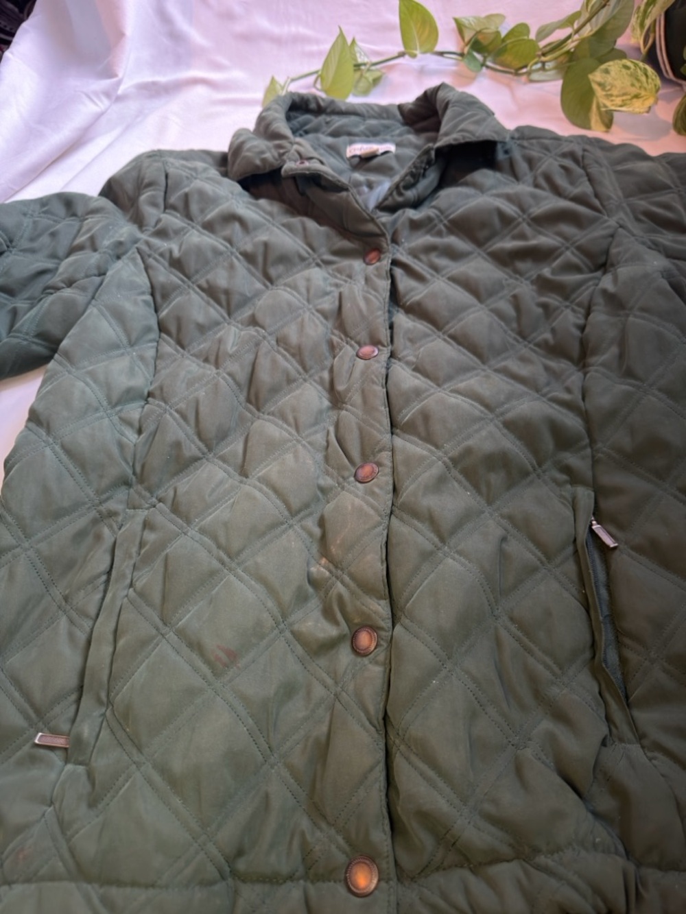 croft & barrow Quilted Olive Green Snap-Front Puffer Jacket - Picture 3 of 5